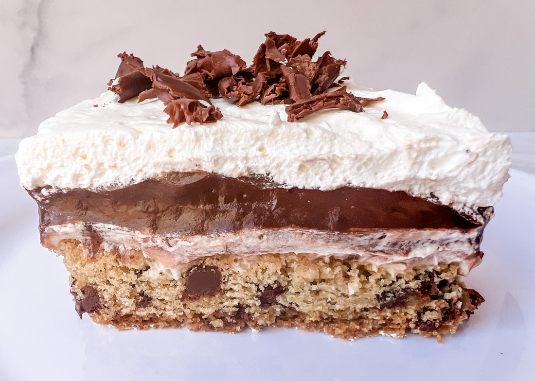 Chocolate Chip Delight Cake